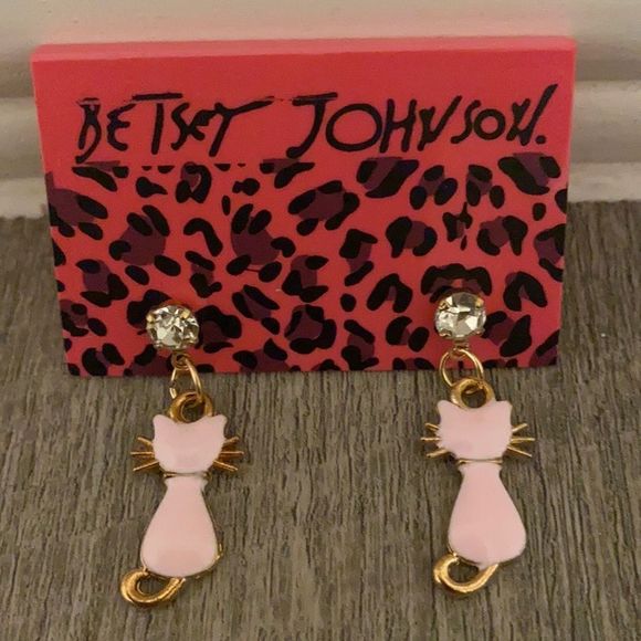 Betsey Johnson Accessories - Betsey Johnson
